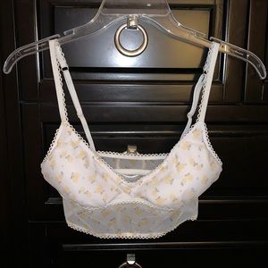 hollister bralette with lemons 🍋
